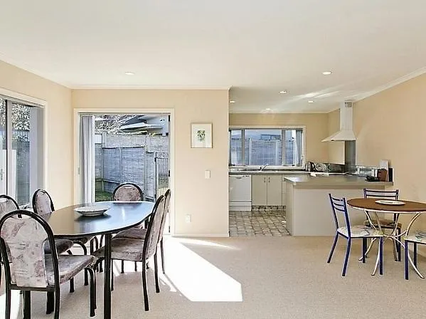 Lochaber Lodge - Acacia Bay Holiday Home Taupo